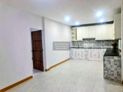 Houses for sale Phatthanakan Road : For Sale House , Ban Muang Thong Garden , wide frontage , newly renovated , Prawet , Prawet , Bangkok , CX-100296 ✅ Live chat with us ADD LINE @connexproperty ✅