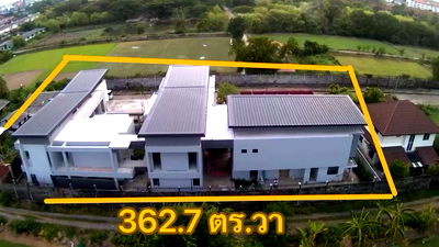 Houses for sale Ruamrudee International School Early Years Campus : Large Corner Single House with Swimming Pool! Quiet & Private – Panya Indra P.7 Land size 362.7 sq.wah | Usable area 1,600 sq.m. 