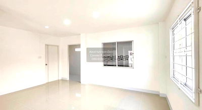 Houses for sale Bang Kruai - Sai Noi Road : For Sale House , Siwarat 9 Bangbuathong , newly renovated , Bang Bua Thong , Bang Bua Thong , Nonthaburi , CX-114630 ✅ Live chat with us ADD LINE @connexproperty ✅