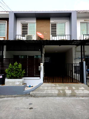 Townhouses for rent Samut Prakarn : For Rent Townhouse/Townhome  , The Colors Premium Bangna Km.8 , Bang Phli Yai , Bang Phli , Samut Prakarn , CX-122865 ✅ Live chat with us ADD LINE @connexproperty ✅