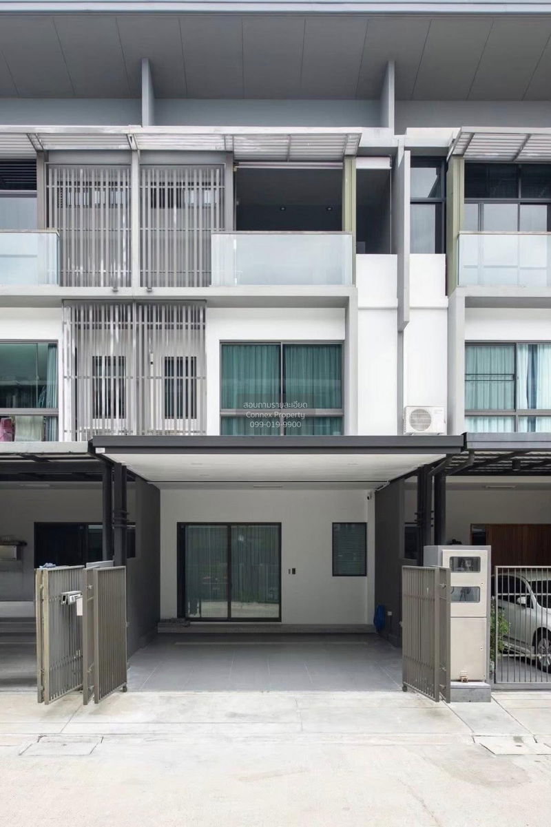 Townhouses for rent : For Rent Townhouse/Townhome  , LANDMARK EKAMAI-RAMINDRA , Lat Phrao , Lat Phrao , Bangkok , CX-129895 ✅ Live chat with us ADD LINE @connexproperty ✅
