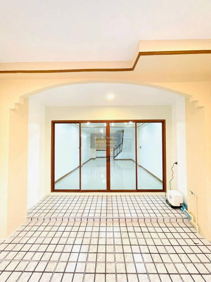 รูป ขายทาวน์เฮ้าส์/ทาวน์โฮม บ้านบัวทอง 2 รีโนเวทใหม่ บางรักพัฒนา บางบัวทอง นนทบุรี CX-132437 ✅ ทักไลน์ @connexproperty ตอบทันที ทีมงานมืออาชีพ ✅ - รูปที่ 3/12