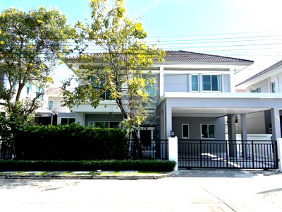 Houses for sale Yamjard Vichanusorn School : For Sale House , Life Bangkok Boulevard Ramintra 105 , MRT-Bang Chan , Khanna Yao , Khanna Yao , Bangkok , CX-121583 ✅ Live chat with us ADD LINE @connexproperty ✅