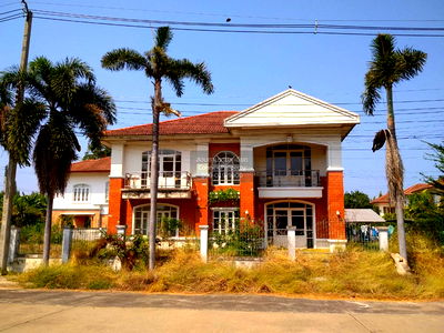 Houses for sale Christian University  : For Sale House , My home Town Nakhon Pathom , corner unit , wide frontage , Don Yai Hom , mueang Nakhon Pathom , Nakhon Pathom , CX-93487 ✅ Live chat with us ADD LINE @connexproperty ✅