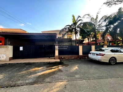 Houses for sale Khlong Luang Pathumthani : For Sale House , Passorn 2 Rangsit-Khlong 3 , Khlong Sam , khlong Luang , Pathum Thani , CX-114761 ✅ Live chat with us ADD LINE @connexproperty ✅