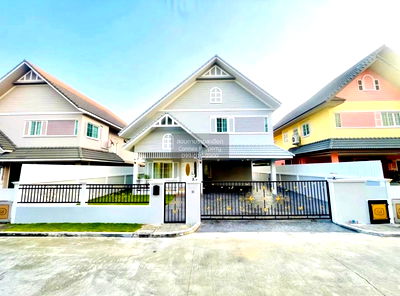 Houses for sale Thawi Watthana : For Sale House , British Park Taveewatana , wide frontage , newly renovated , Thawi Watthana , Thawi Watthana , Bangkok , CX-134286 ✅ Live chat with us ADD LINE @connexproperty ✅