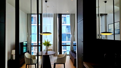คอนโดให้เช่า : 28 ชิดลม 1 ห้องนอน Duplex ห้องแต่งครบ
