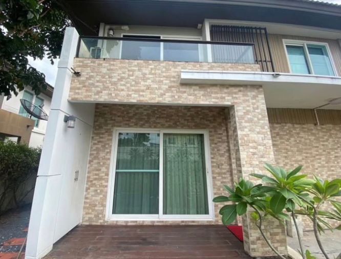 ให้เช่าบ้านเดี่ยว 3 ห้องนอน 212 ตร.ม. 52.4 ตร.ว. มัณฑนา เลค วัชรพล