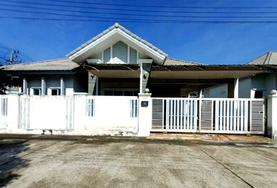 Houses for sale Boromrajonani College of Nursing Surat Thani : FOR SALE  HOUSE PROPERTY  2915000 BAHT.