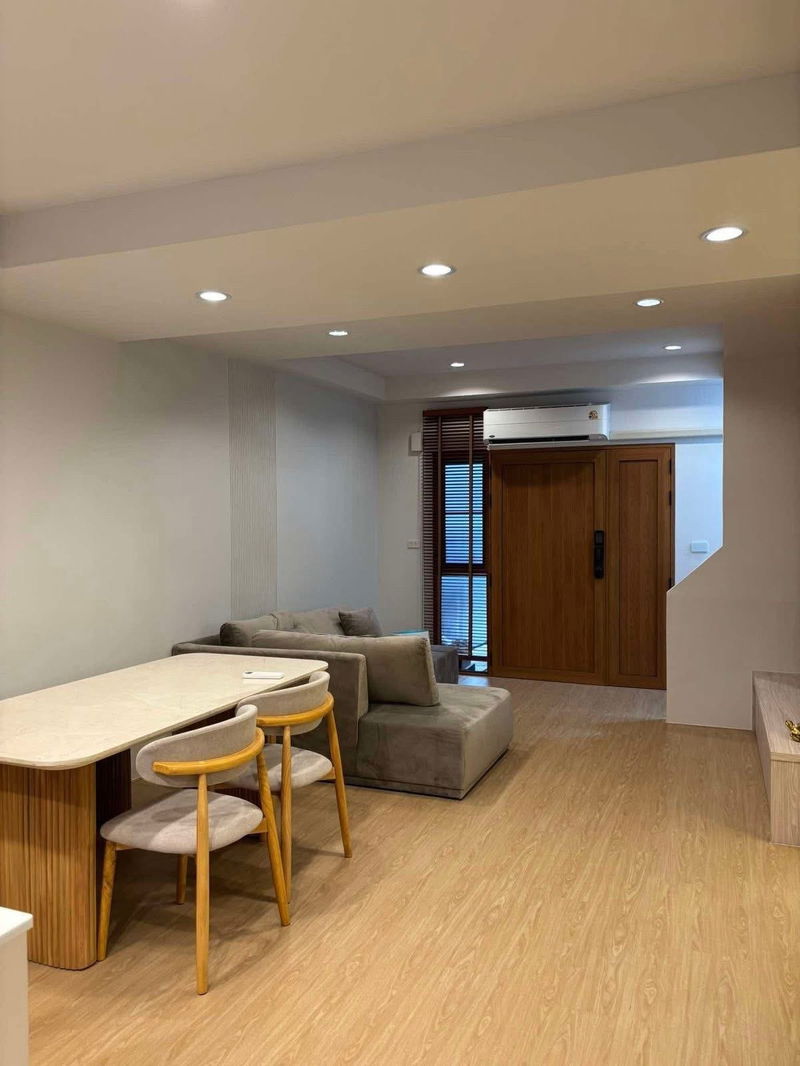 ขายบ้านเดี่ยว : EHL-262107 🚩ขายด่วน Q Prime Sukhumvit 77 | บ้านหรูใจกลางสุขุมวิท Built-in ทั้งหลัง  3ห้องนอน  163 ตร.ม.