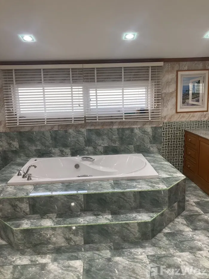 รูป วิลล่าให้เช่า 3 ห้องนอน ใน เมืองพัทยา, ชลบุรี 1975403 - รูปที่ 8/20