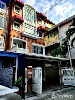 ทาวน์โฮม กรุงเทพมหานคร : ขาย ทาวน์เฮ้าส์ 4 ห้องนอน ในโครงการ เย็นอากาศ เรสซิเดนซ์ 1175194