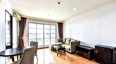 Condos for rent : 🔥 Available Rent🔥 Baan Klang Krung Siam Pathumwan 1B1B 57 sqm. 23K/Month Call Ms.Angel(Aumi)0658209572