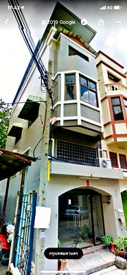 อาคารพาณิชย์ให้เช่า : R2912 ให้เช่าอาคารพาณิชย์ 4.5 ชั้น ห้องริม (ว่างค่ะ) ใกล้สถานีรถไฟฟ้า นวลจันทร์ ซ.รามอินทรา 65 ใกล้ถนนใหญ่