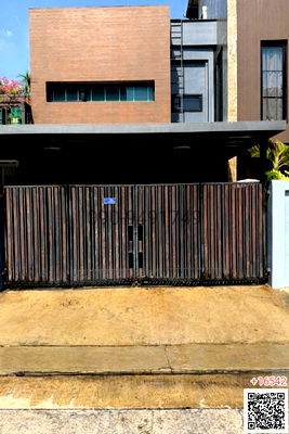 เช่าทาวน์โฮม ถนนวิภาวดีรังสิต : เช่า ทาวน์โฮม 2 ชั้น ใกล้ BTS สายสีเขียว รัชโยธิน  พร้อมเข้าอยู่