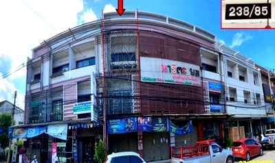 Shophouses for sale Muang Surat Thani Surat Thani : FOR SALE  COMMERCIAL BUILDING PROPERTY  5279000 BAHT.