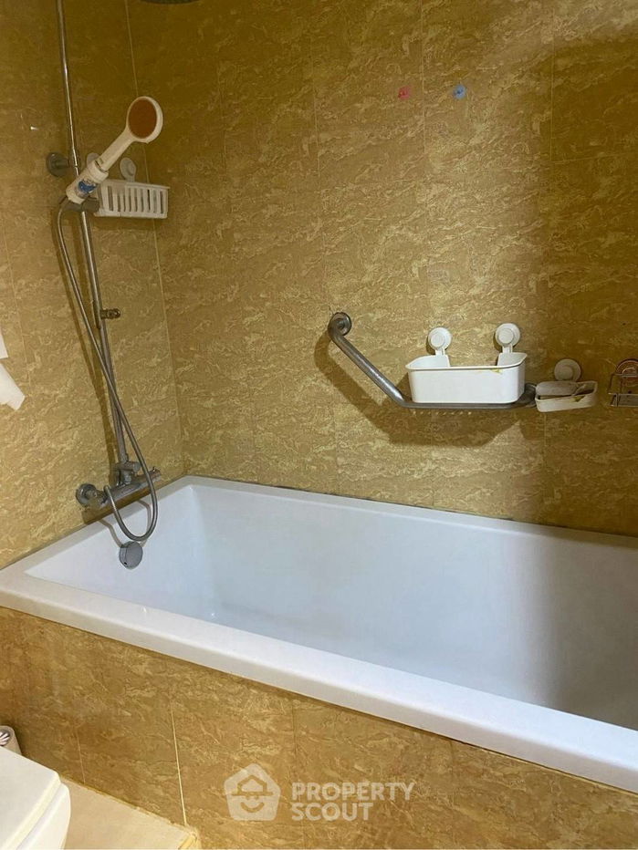 รูป คอนโด 1-ห้องนอน ที่ ออมนิ ทาวเวอร์ ใกล้ BTS นานา (ID 2090384) - รูปที่ 8/12