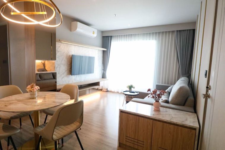 รับสัญญาบริษัท❗️พร้อมให้เช่า 💎 𝐑𝐡𝐲𝐭𝐡𝐦 𝐄𝐤𝐤𝐚𝐦𝐚𝐢 💎 ขนาด 70 Sq.m.| 2 ห้องนอน 2 ห้องน้ำ | ใกล้ BTS-เอกมัย [260114]