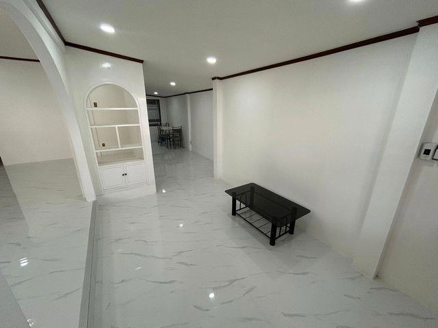 picture Detached House For Rent Nawamin 68 Bangkok - 4/8