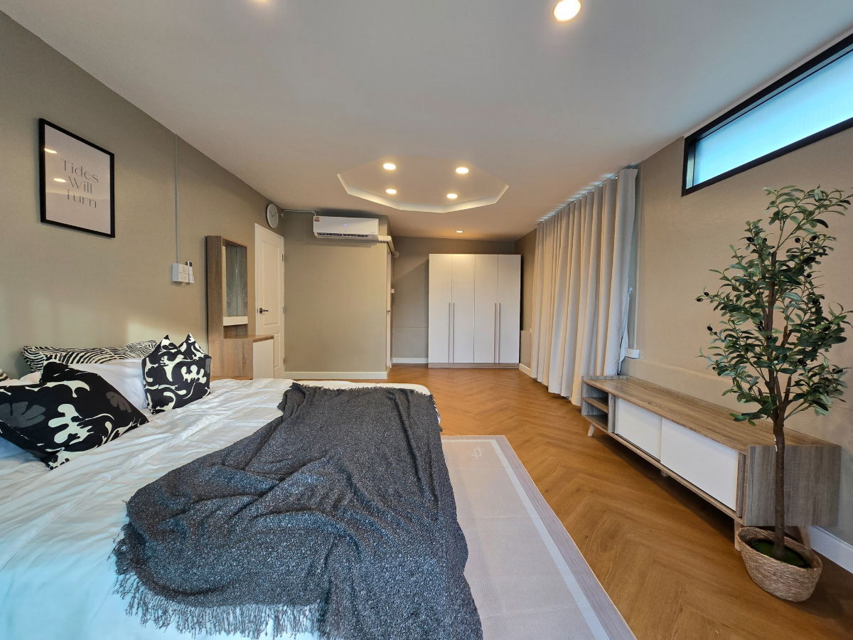 รูป ⚡ ให้เช่า บ้านเดี่ยว 2 ชั้น ซอย ศรีบูรพา 9 ขนาด 50 ตร.ว. ⚡ - รูปที่ 12/18