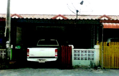 Townhouses for sale Si Racha Chonburi : FOR SALE  TOWNHOUSE PROPERTY  1320000 BAHT.