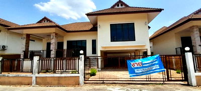 Houses for sale Surat Thani : FOR SALE  HOUSE PROPERTY  4235000 BAHT.