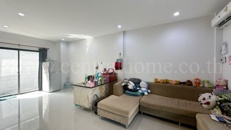 รูป ทาวน์โฮม เวิร์ฟ ติวานนท์ - รังสิต ต้นโครงการ ราคาถูก - รูปที่ 2/16