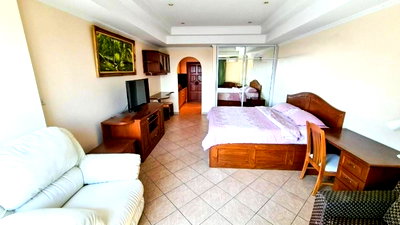 Condos for rent : Viewtalay 2A Jomtien   37sqm Fully Furnished with some part seaview   Studio  