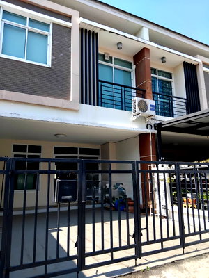 Townhouses for sale MRT Bang Khae : Best price for sale Winning Residence Therdthai Kalapapruek near Kalapapruek Road convenient access to Sathorn reply fast 0649742441