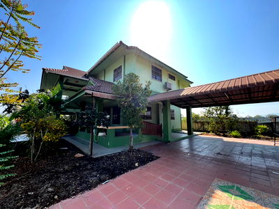 Houses for sale Mae Rim Plaza  : Urgent Sale – Two-Storey Detached House in San Pong, Mae Rim, Chiang Mai 200 sq.wah   Usable area: 349 sq.m.  8 beds  6 bathrooms  Parking for 6 cars