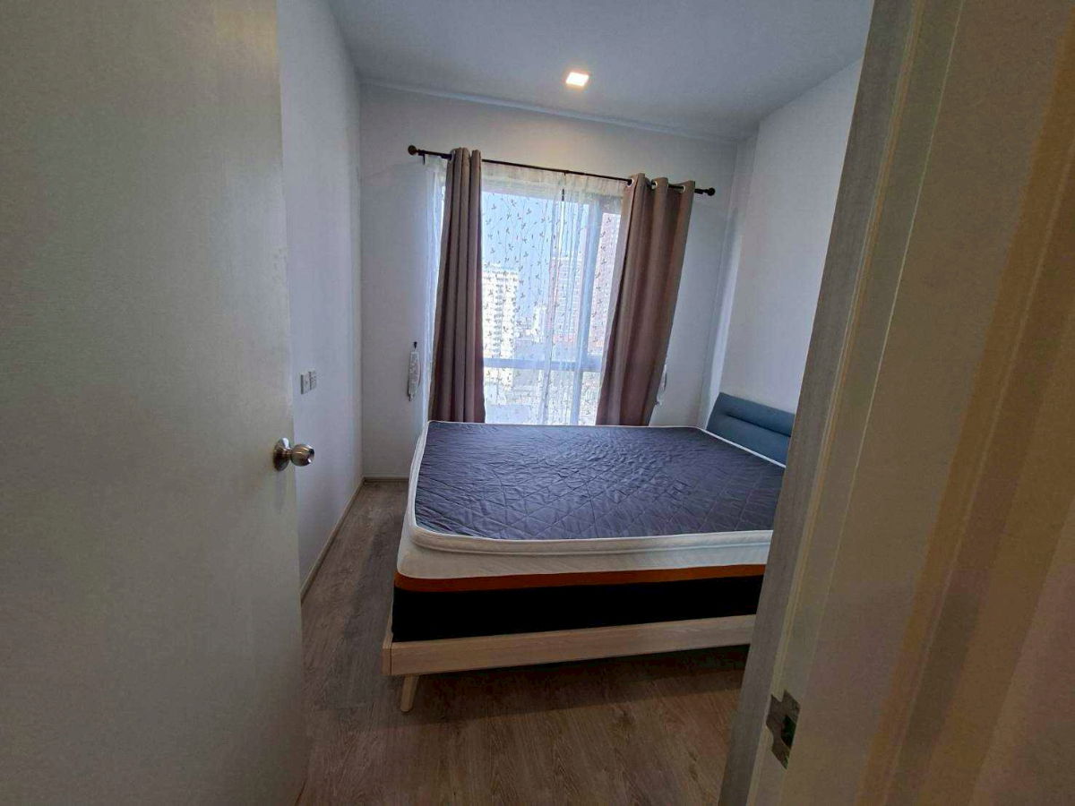 picture The Tree Pattanakarn - Ekkamai - 5/10