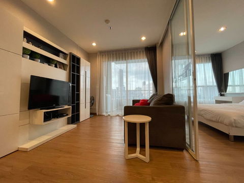 🎈#PO2308_180🎈💥Urgent💥 Guaranteed availability! Click quickly before it's gone‼️ For Rent 20k.🔥 The Lighthouse Khlong San Condo
