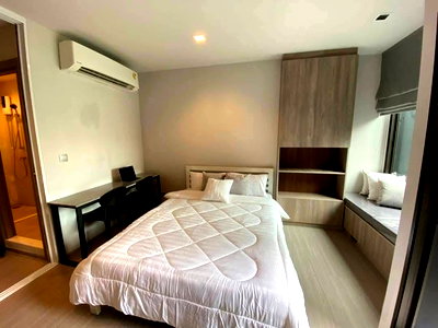 Condos for rent : Life Asoke - Rama                      9  