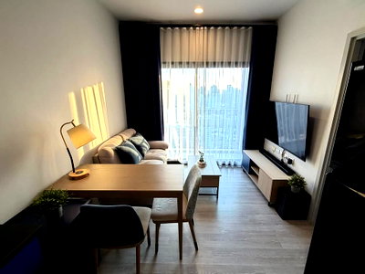 Condos for rent : XT                        EKKAMAI 