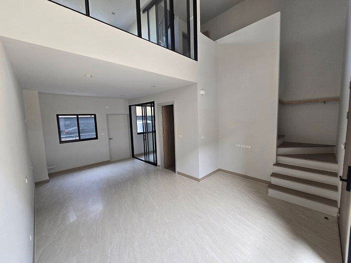 รูป 🏡🏡บ้านให้เช่าพร้อมเข้าอยู่!! โครงการบ้าน นิว โคฟ นอร์ธ ราชพฤกษ์ 4 นอน, 4 นอน 194 ตร.ม. 3.5 ชั้น สนใจ LINE: @atfirm🏡🏡 - รูปที่ 3/13