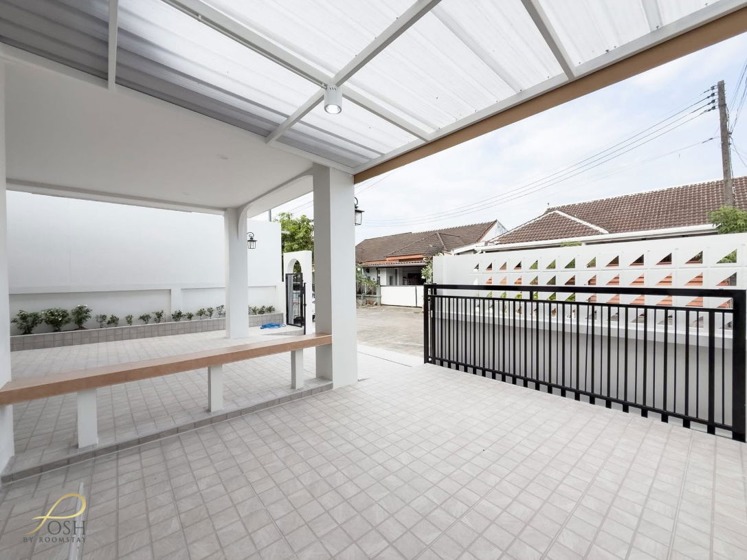 รูป ศรีสุชาติ แกรนด์ วิว3, รัษฎา บ้านแฝดชั้นเดียวรีโนเวทใหม่ทั้งหลัง เนื้อที่กว้าง 45 ตร.ว.  มาพร้อมส่วนต่อเติมพื้นที่นั่งเล่นหน้าบ้าน - รูปที่ 29/39