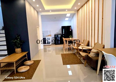 เช่าทาวน์โฮม รร.สายอักษร : เช่า ทาวน์โฮม 3 ชั้นครึ่ง หมู่บ้าน สุนิสา ซอยคู้บอนซอย 6 แยก 2 ใกล้สถานีรถไฟฟ้าสายสีชมพู