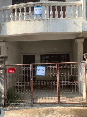 รูป 🧨 ถูกเหมือนได้เปล่า! ทาวน์เฮ้าส์ 3 ชั้น พื้นที่เยอะ จอดรถ 2 คัน 🚗 ม.อมรชัย 3 ซอย 7 เพียง 1.65 ลบ. 🔥 เจ้าของใจดี ฟรีโอนทุกบาท! - รูปที่ 7/12