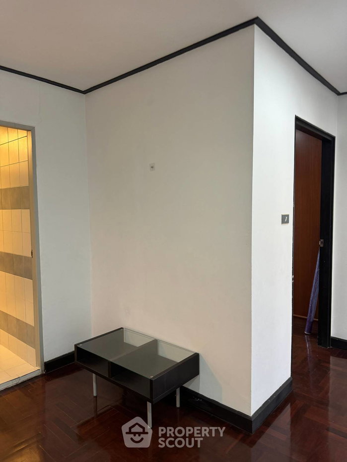 รูป คอนโด 2-ห้องนอน ที่ ริชมอนด์ พาเลส คอนโดมิเนียม ใกล้ BTS พร้อมพงษ์ (ID 558359) - รูปที่ 7/19