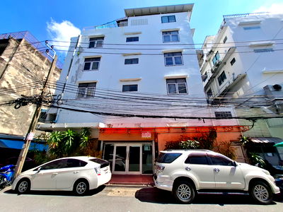 อาคารพาณิชย์ ถนนพหลโยธิน : อาคารพาณิชย์ 4.5 ชั้น (สำนักงาน+ร้านค้า)ใจกลางเมือง ใกล้ BTS สะพานควายและอารีย์ ถนนประดิพัทธิ์ แขวงพญาไท เขตพญาไท กรุงเทพฯ