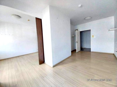Condos for sale BTS On Nut : CONDO 141.88 Sq.m. Suan Luang Bangkok for 1.4M