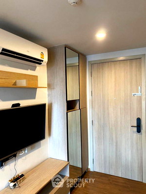 Condos for sale : 1-BR Condo at Niche Mono Itsaraphap near MRT Sanam Chai (ID 995214)