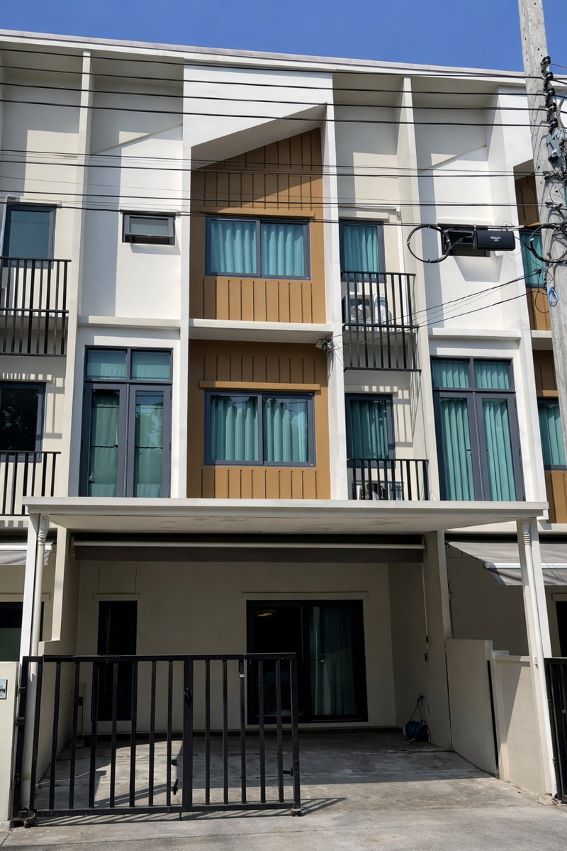 Townhouses for rent : [For Rent] 3-Storey Townhome *Fully Furnished*📍Plex Onnut - Wongwaen | Near Mega Bangna