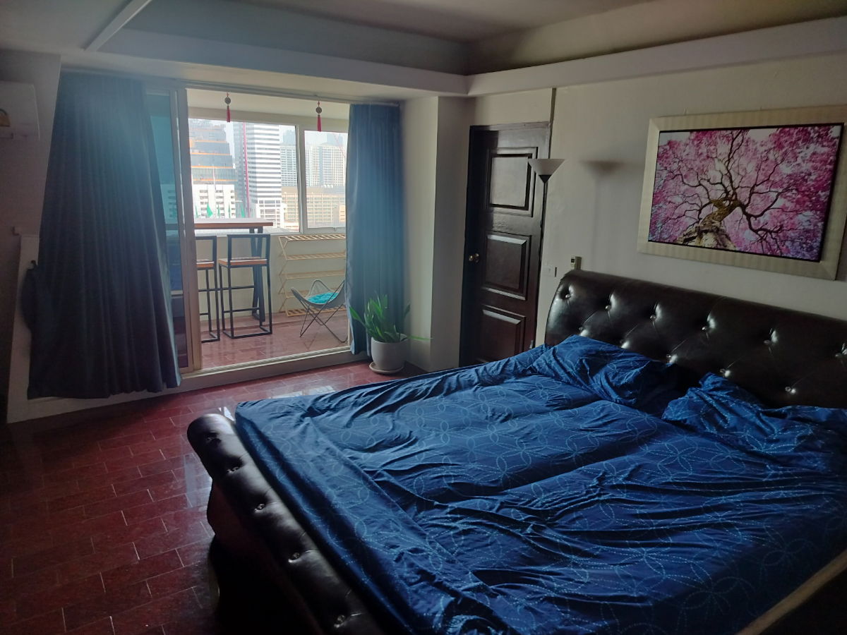 รูป เช่าคอนโด diamond tower 2ห้องนอน/ห้องทำงาน 1 ห้องน้ำ 1 ห้องครัว มี2ระเบียง - รูปที่ 3/19