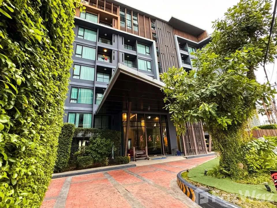 Beautiful condo with large rooftop swimming pool and gym 6040046 - image 6