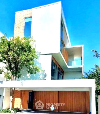 Houses for rent Krungthep Kreetha Road : 3-BR House at VIVE Rama 9 close to Krungthep Kreetha (ID 2654024)