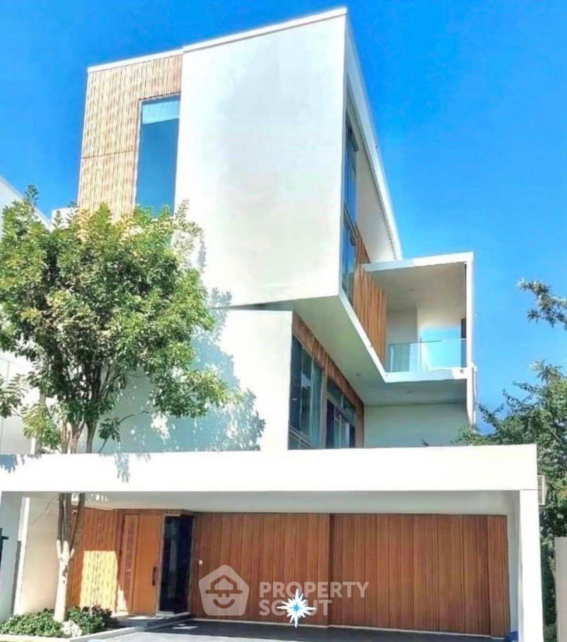 รูป บ้าน 3-ห้องนอน ที่ วีเว่ พระราม 9 ใกล้ กรุงเทพกรีฑา (ID 2654024) - รูปที่ 1/16