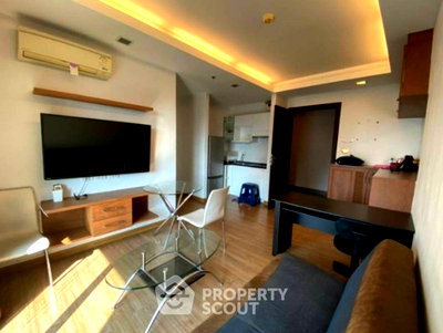 คอนโดให้เช่า : คอนโด 2-ห้องนอน ที่ ทรู ทองหล่อ ใน บางกะปิ (ID 2480356)