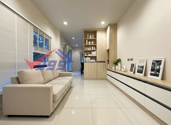 ให้เช่า บ้านเดี่ยว 5 ห้องนอน ฟังก์ชันครบ พร้อมอยู่ Perfect Place 3