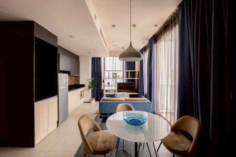 รูปภาพ LTH14387 – Condo for Rent | Edge Sukhumvit 23 | 62.22 sqm | 2 Beds 2 Baths | Near BTS Asoke | 68K/Month | คอนโดให้เช่า เอดจ์ สุขุมวิท 23